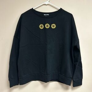 Hot Topic Sunflower Sweatshirt
